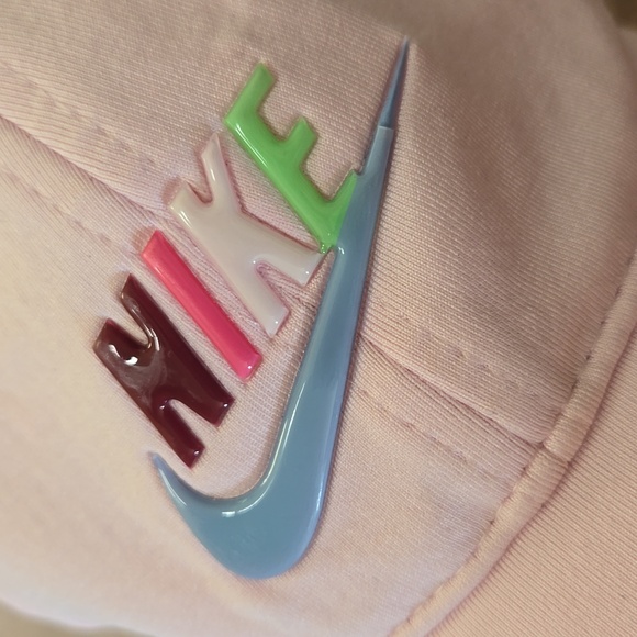 NIKE Dri-Fit Pale Pink Adjustable Swoosh Hat - Picture 2 of 8